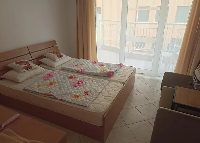 Silversprings Lucie Daire Sunny Beach